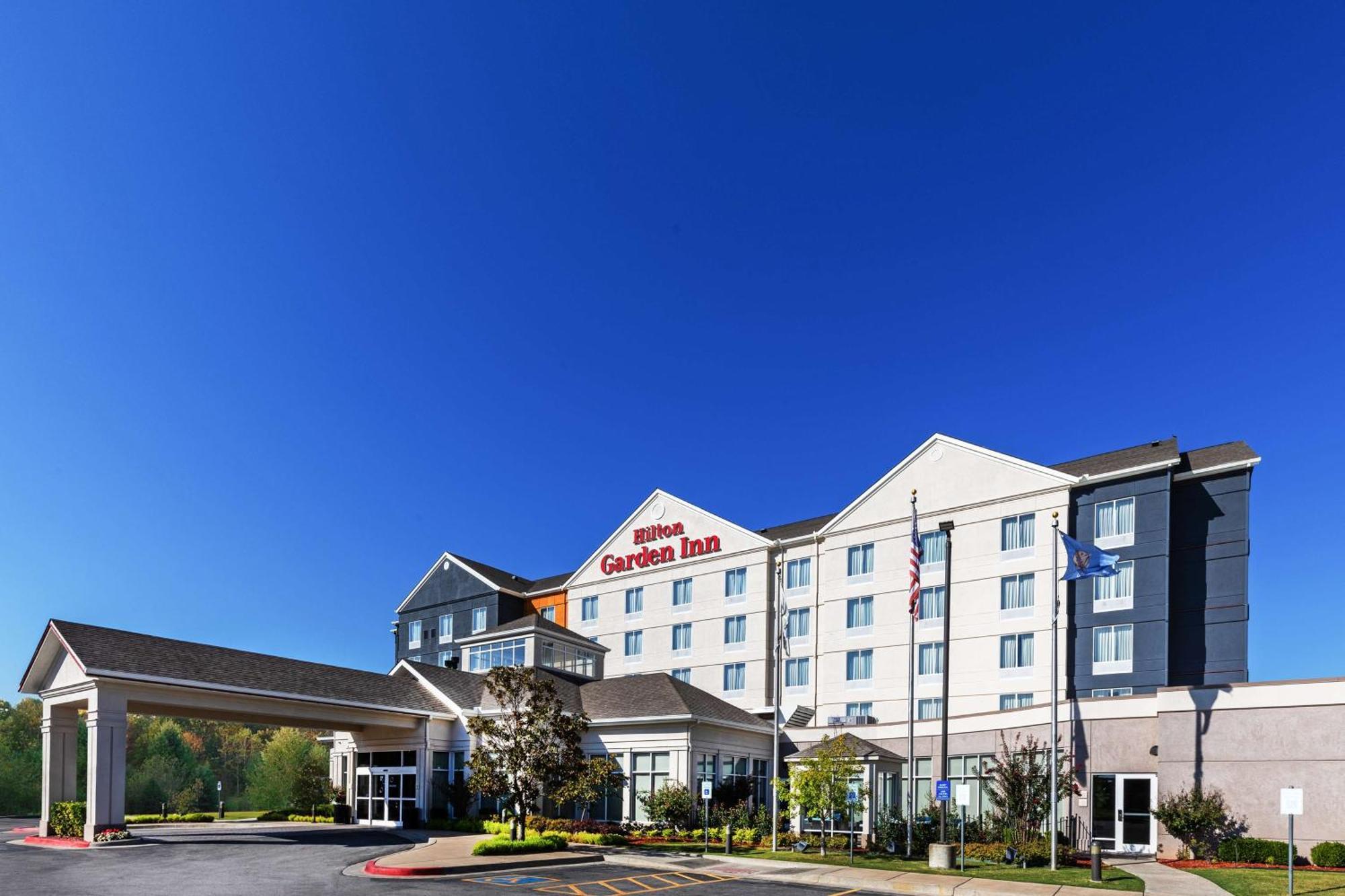 Hilton Garden Inn Midtown Tulsa Zewnętrze zdjęcie