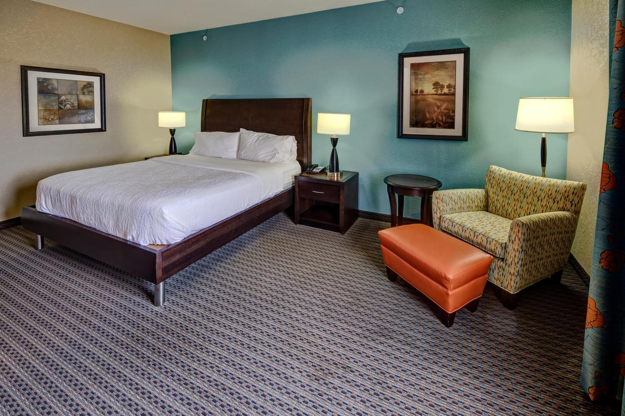 Hilton Garden Inn Midtown Tulsa Zewnętrze zdjęcie