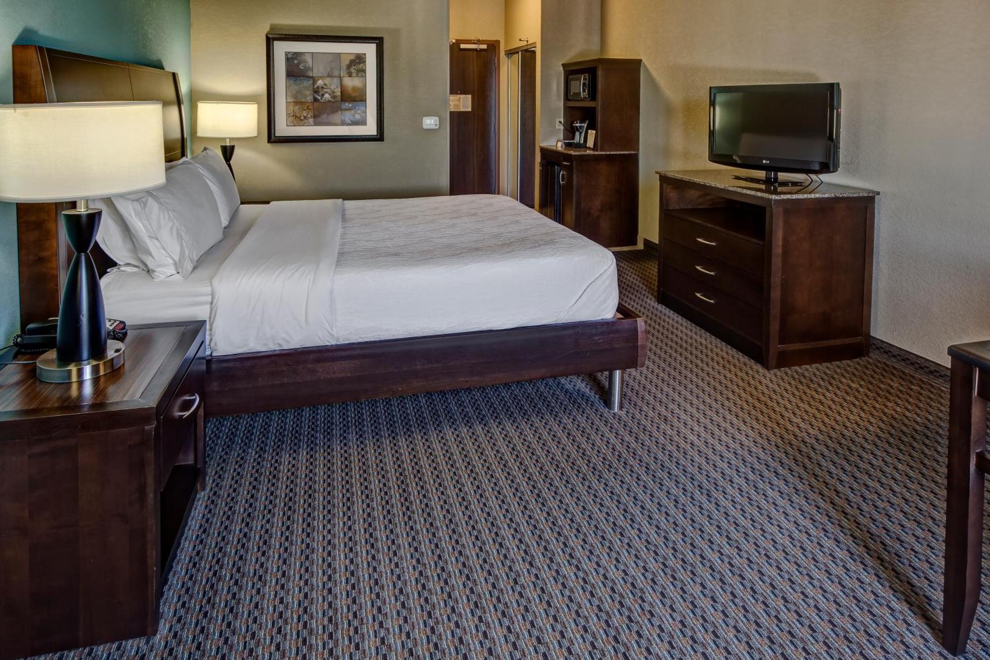 Hilton Garden Inn Midtown Tulsa Zewnętrze zdjęcie