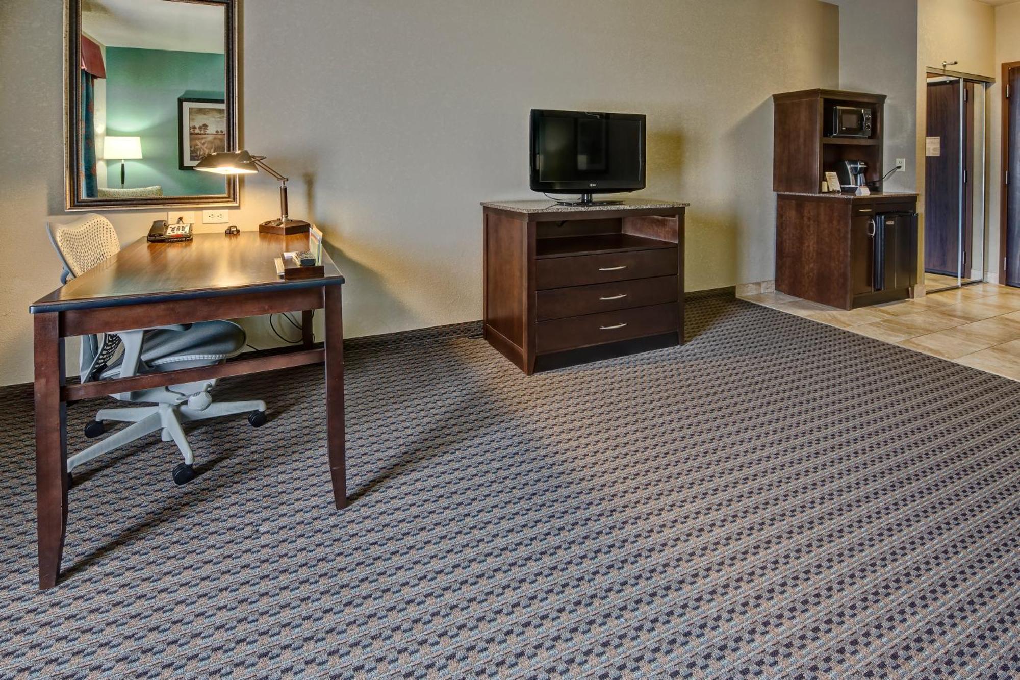 Hilton Garden Inn Midtown Tulsa Zewnętrze zdjęcie