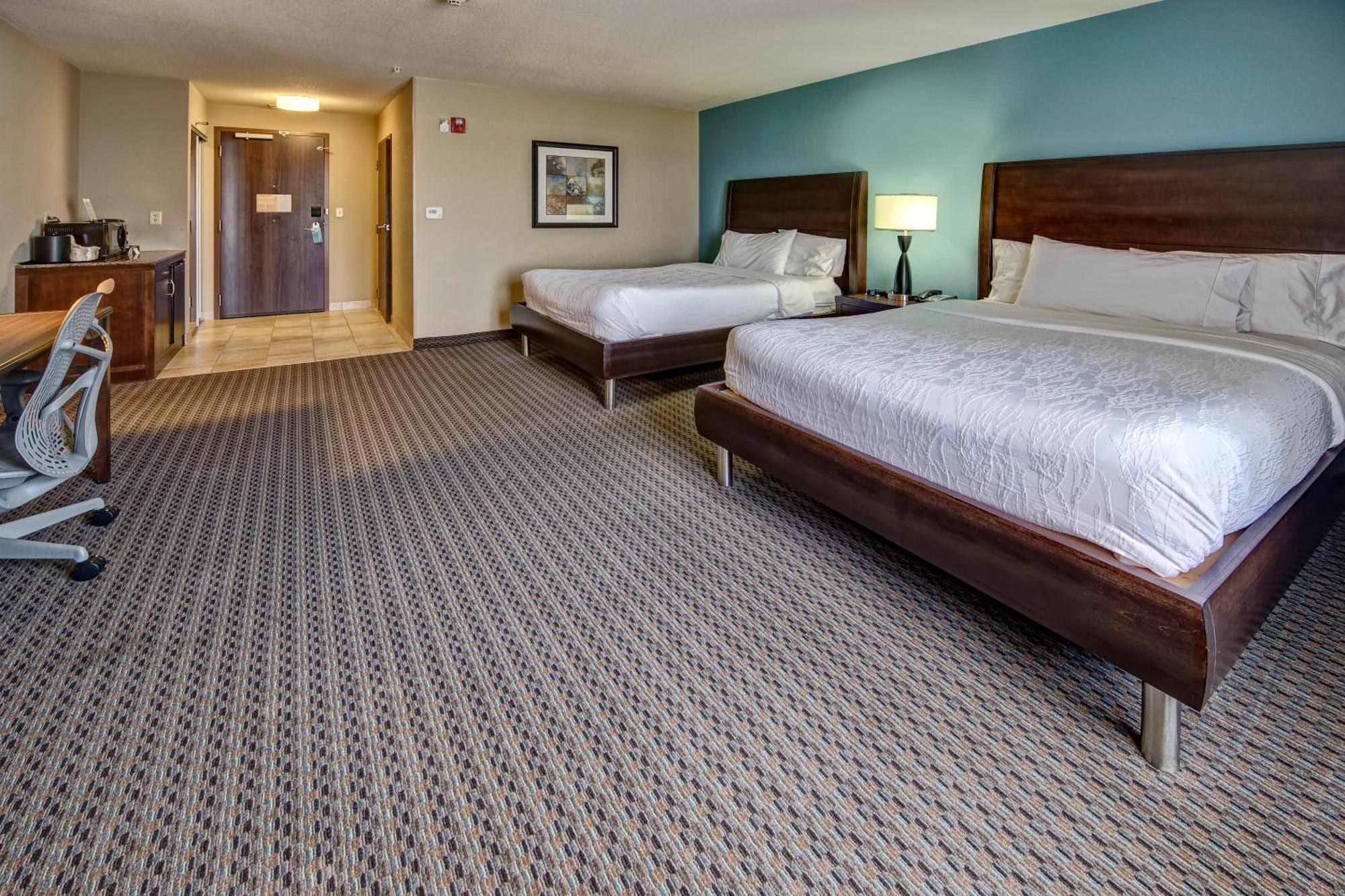 Hilton Garden Inn Midtown Tulsa Zewnętrze zdjęcie